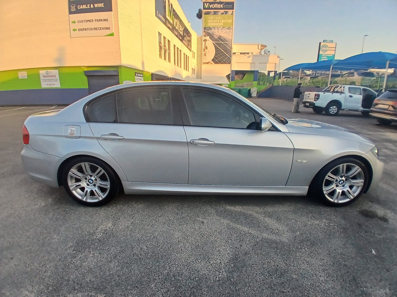 
								2008 BMW M-Sport – Manual | Petrol | full									