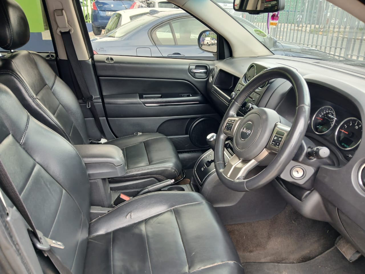 
								2013 Jeep Compass Limited 2.0 Auto – Leather | Petrol | full									