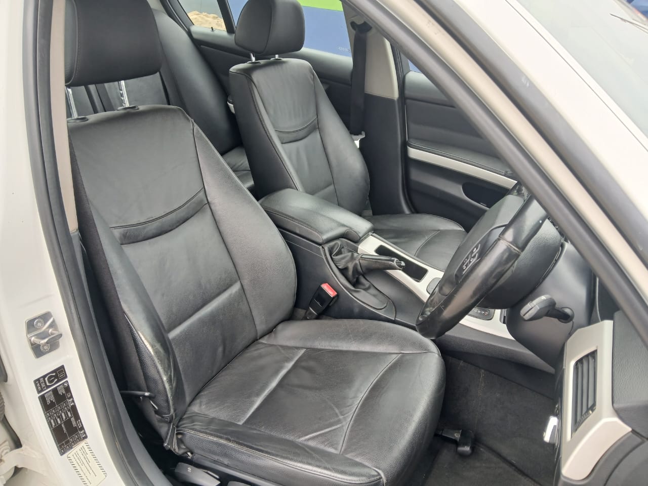 
								2009 BMW 320d Automatic – Diesel | full									