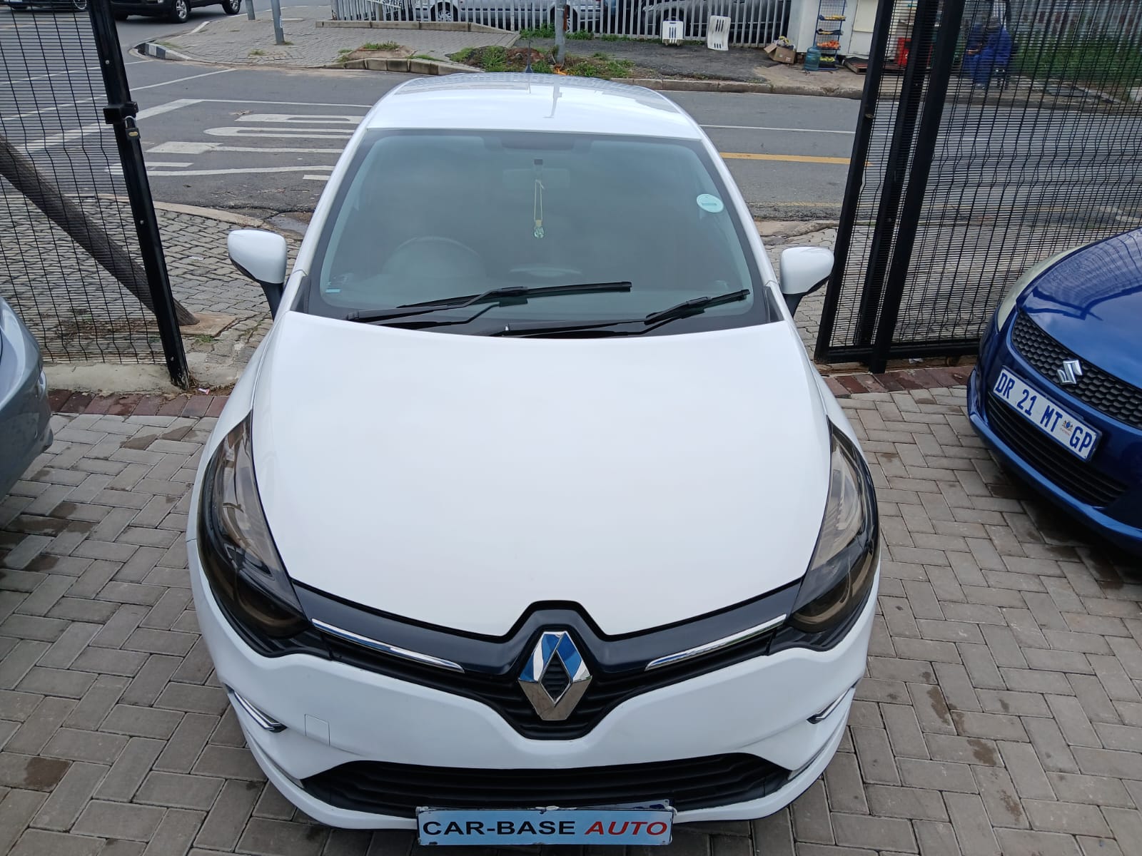 
								2019 Renault Clio IV 0.9 Turbo Manual – Petrol | full									