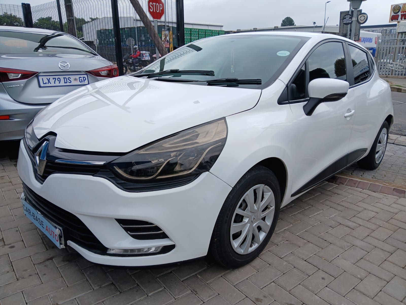 
								2019 Renault Clio IV 0.9 Turbo Manual – Petrol | full									