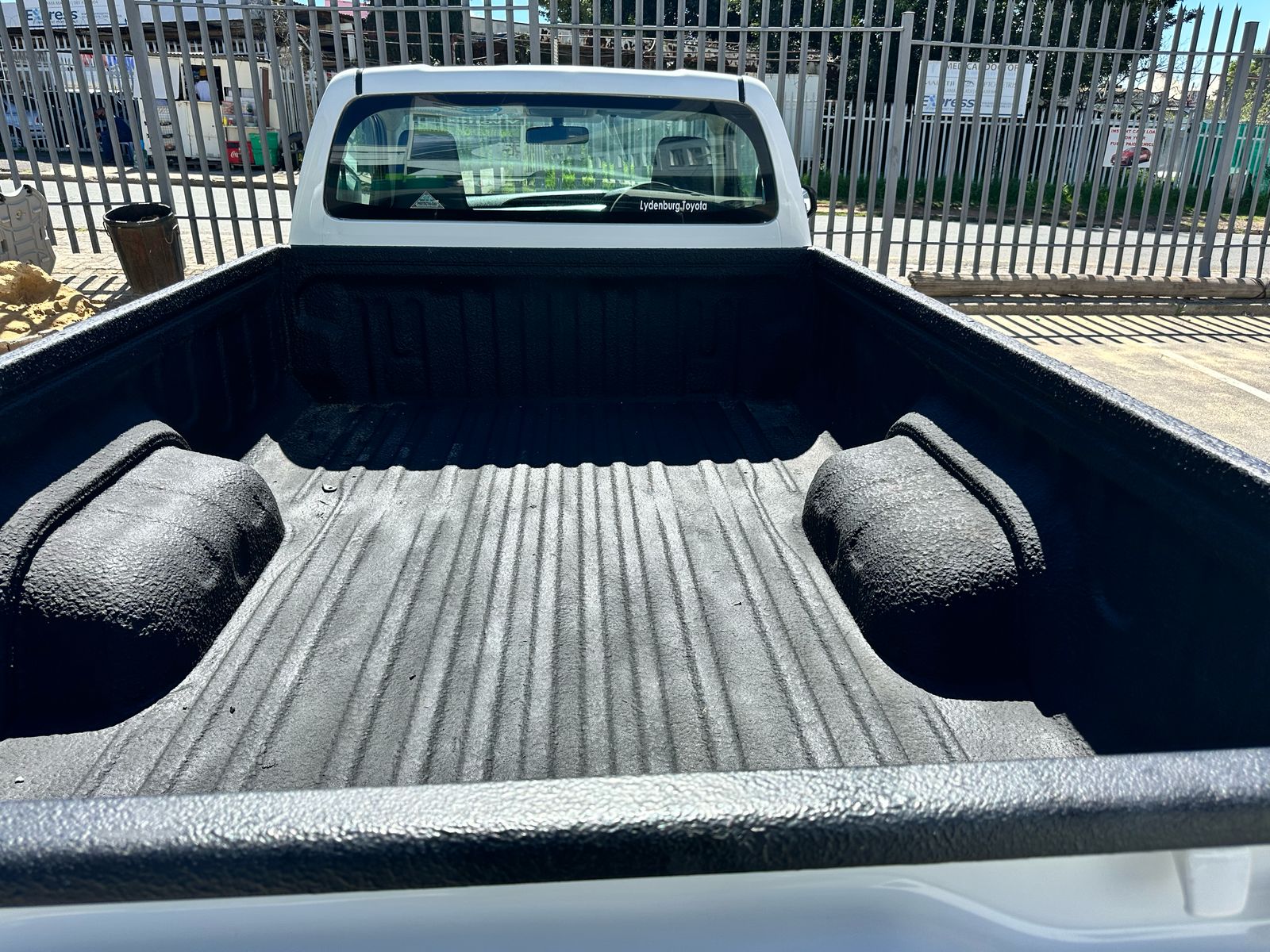 
								2018 Toyota Hilux 2.4 Single Cab full									