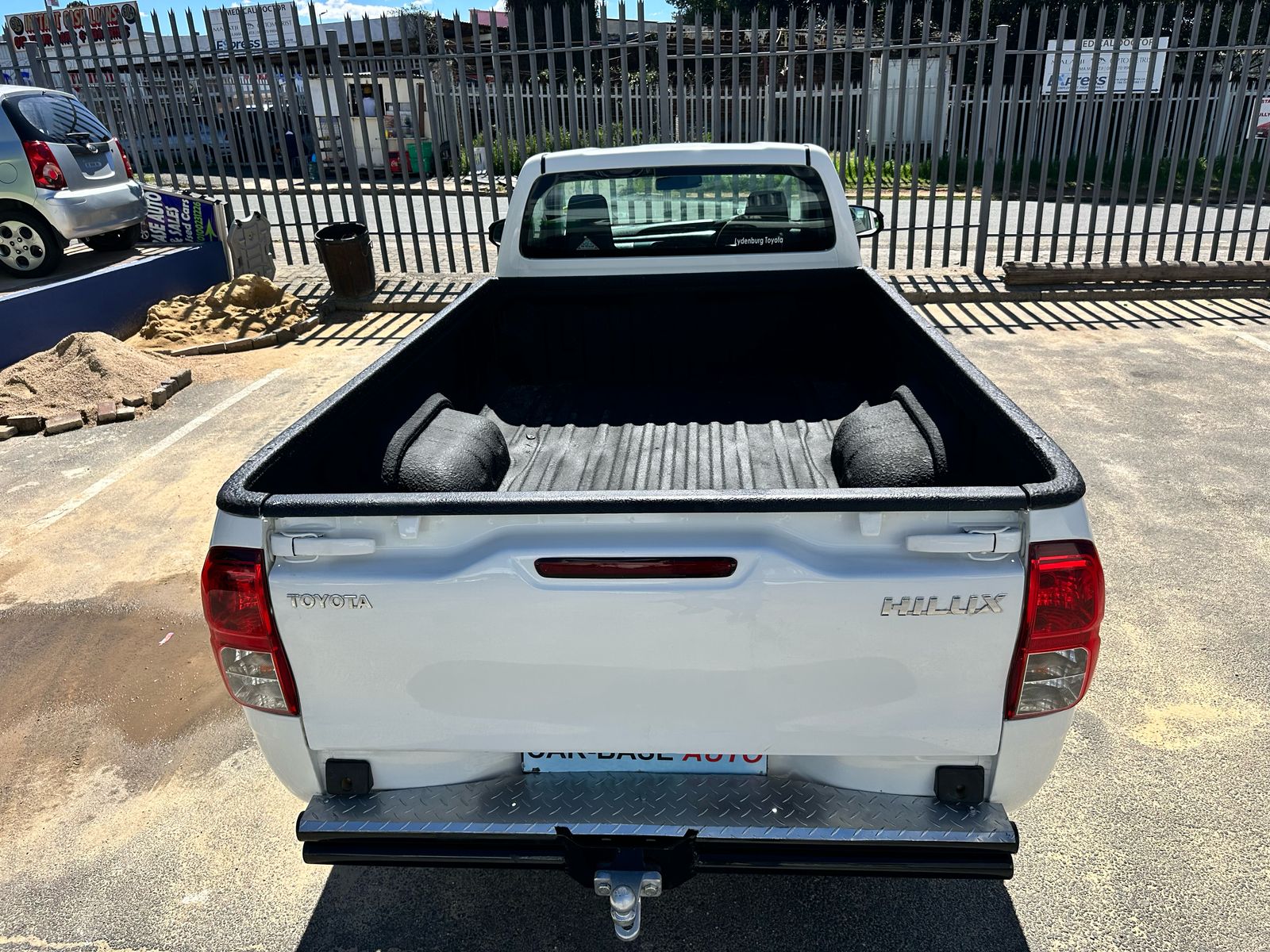 
								2018 Toyota Hilux 2.4 Single Cab full									