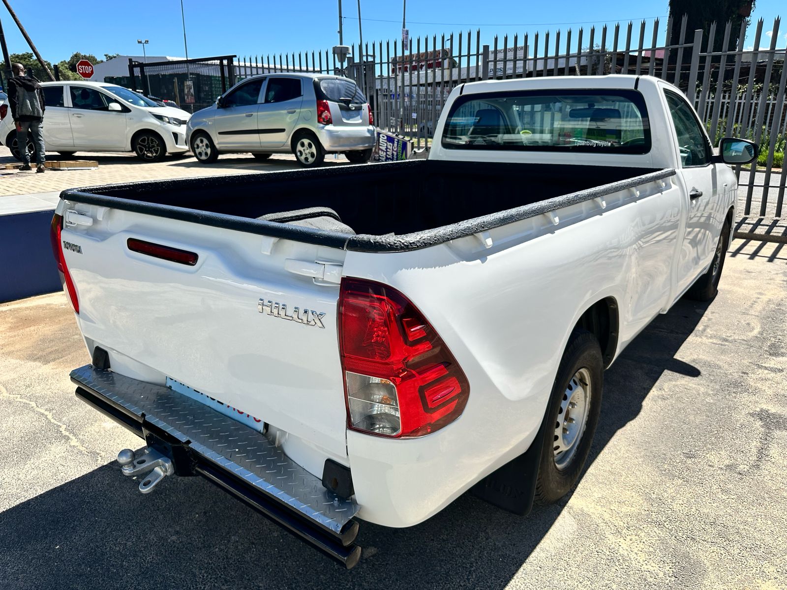 
								2018 Toyota Hilux 2.4 Single Cab full									