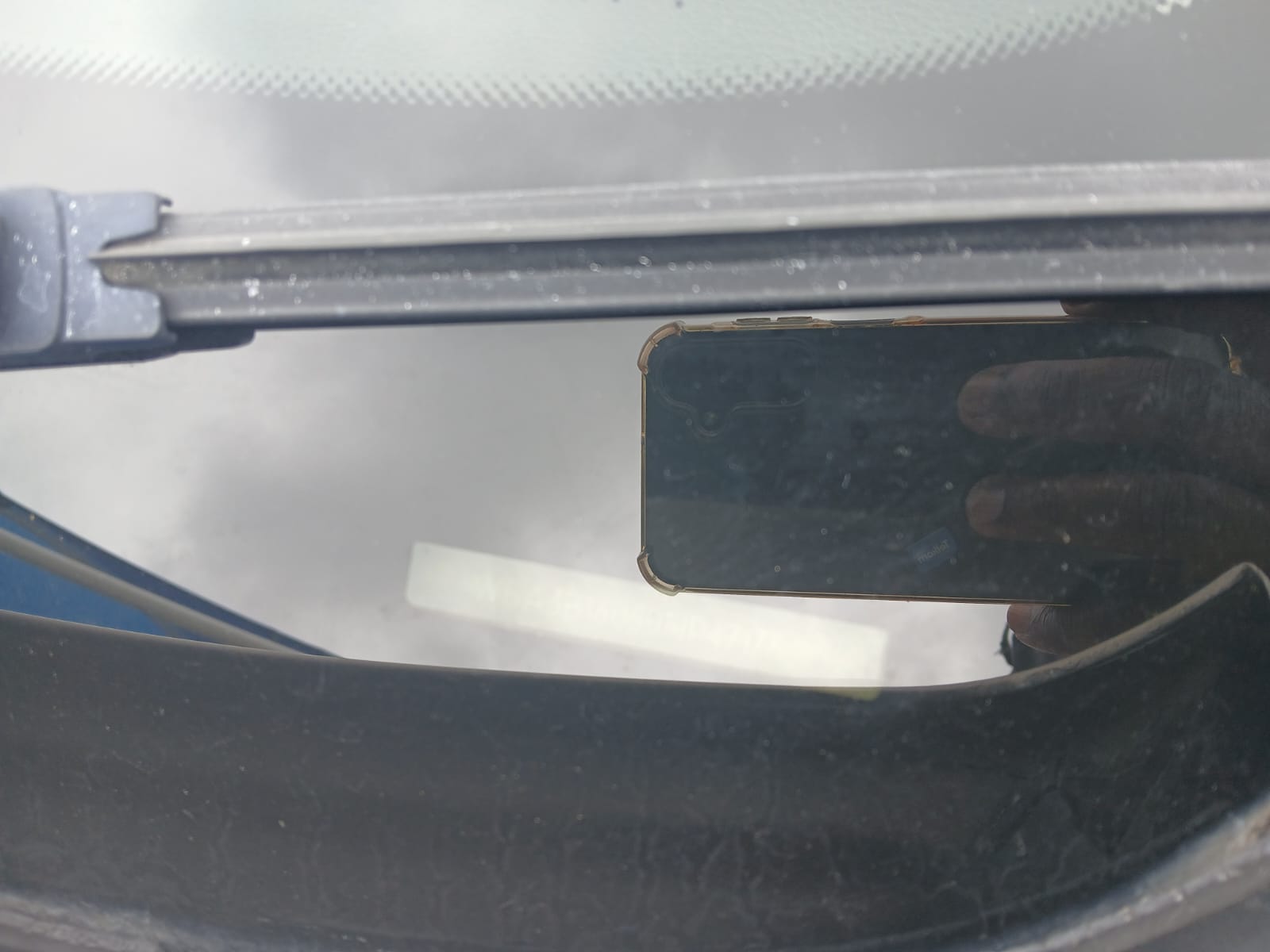 
								2013 BMW 320i  Automatic full									