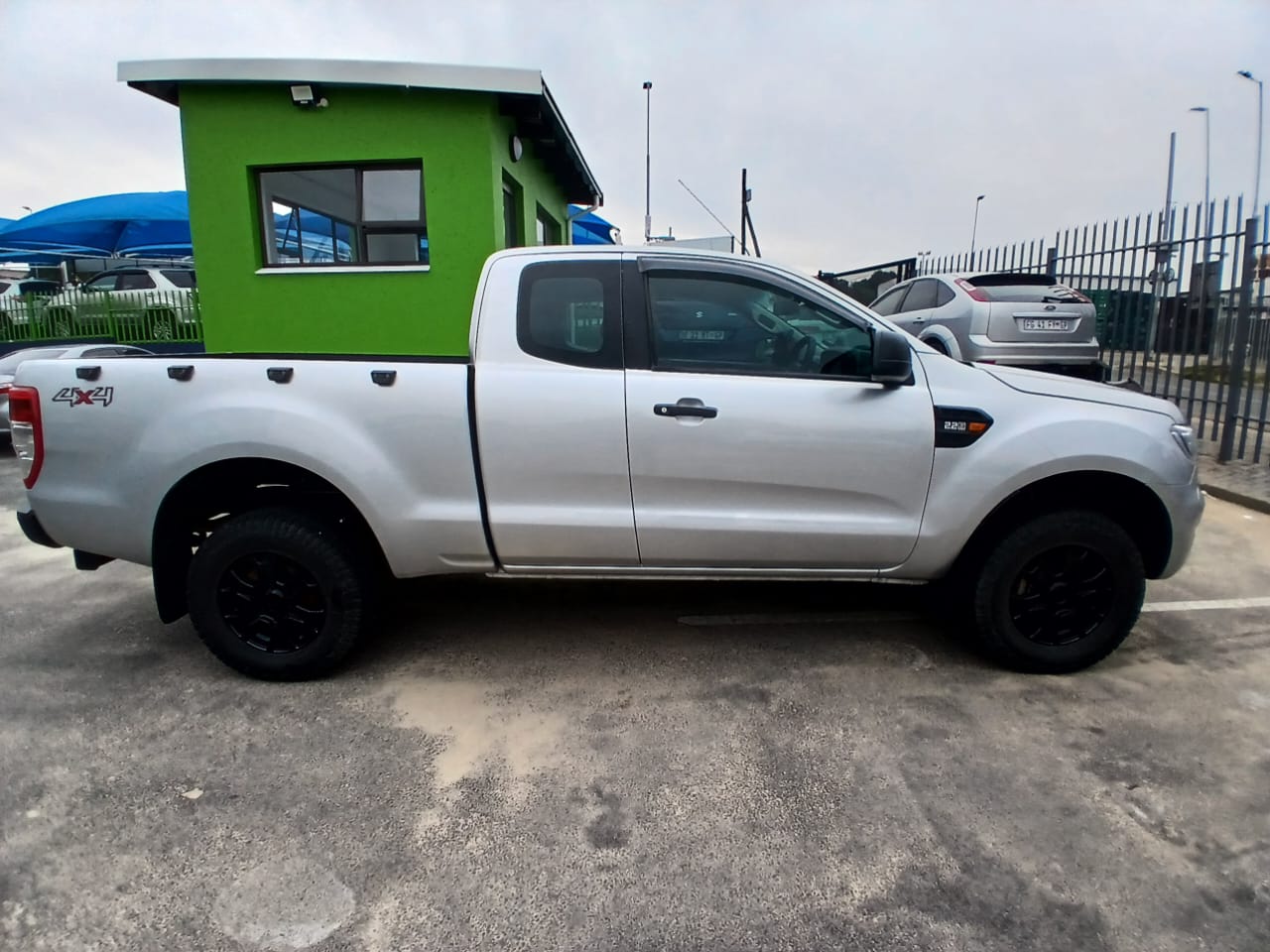 
								2017 Ford Ranger 2.2 Super Cab 4/4 full									