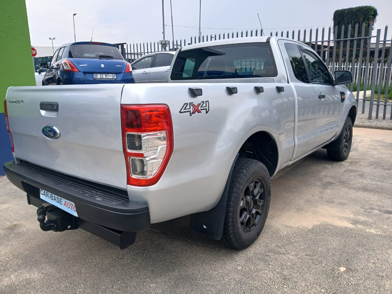 
								2017 Ford Ranger 2.2 Super Cab 4/4 full									