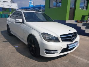 2014  Mercedes Benz C200 Automatic