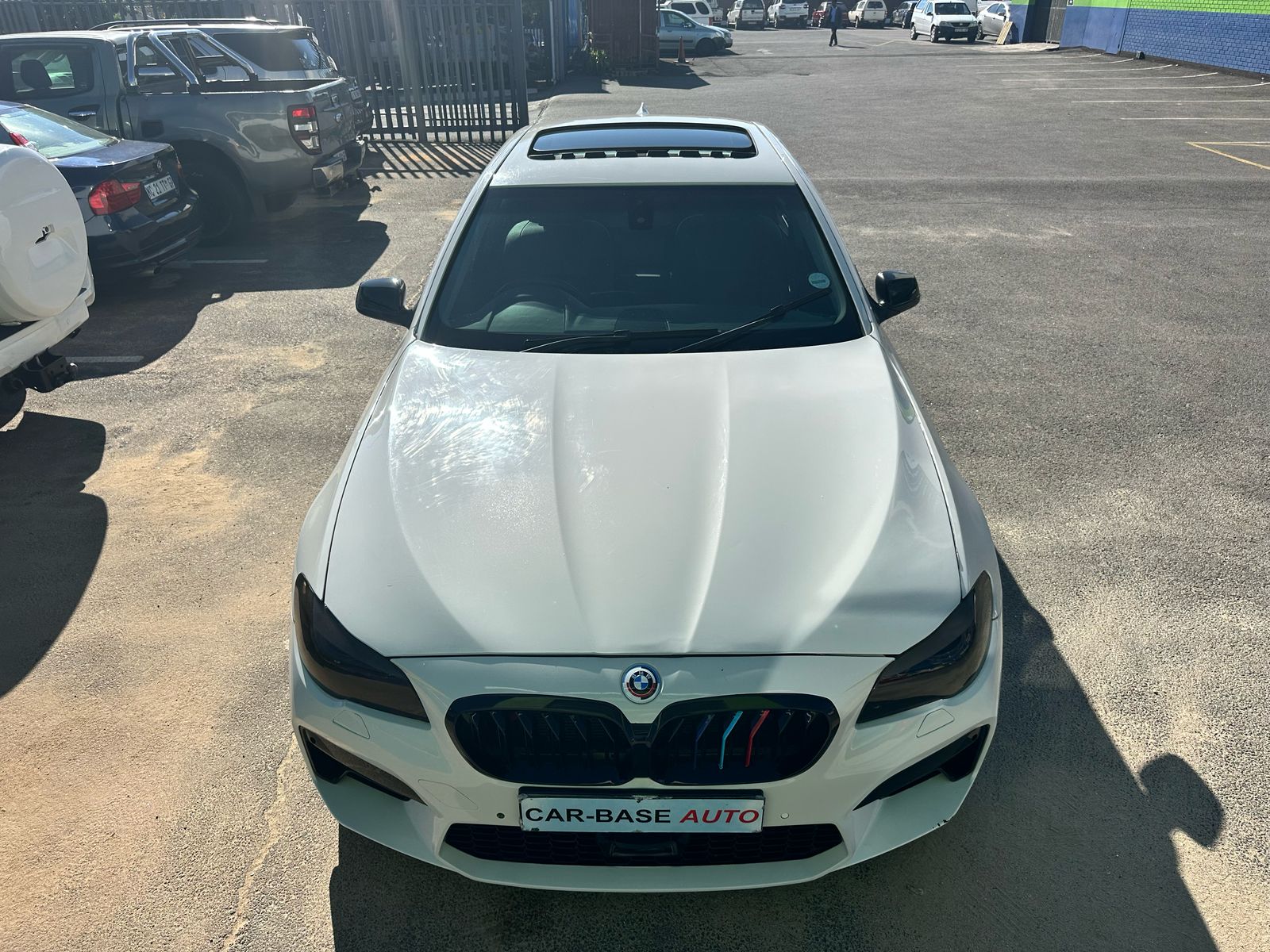 
								2011 BMW 523i M-Sport (F30) – Automatic | Sunroof | Petrol | full									