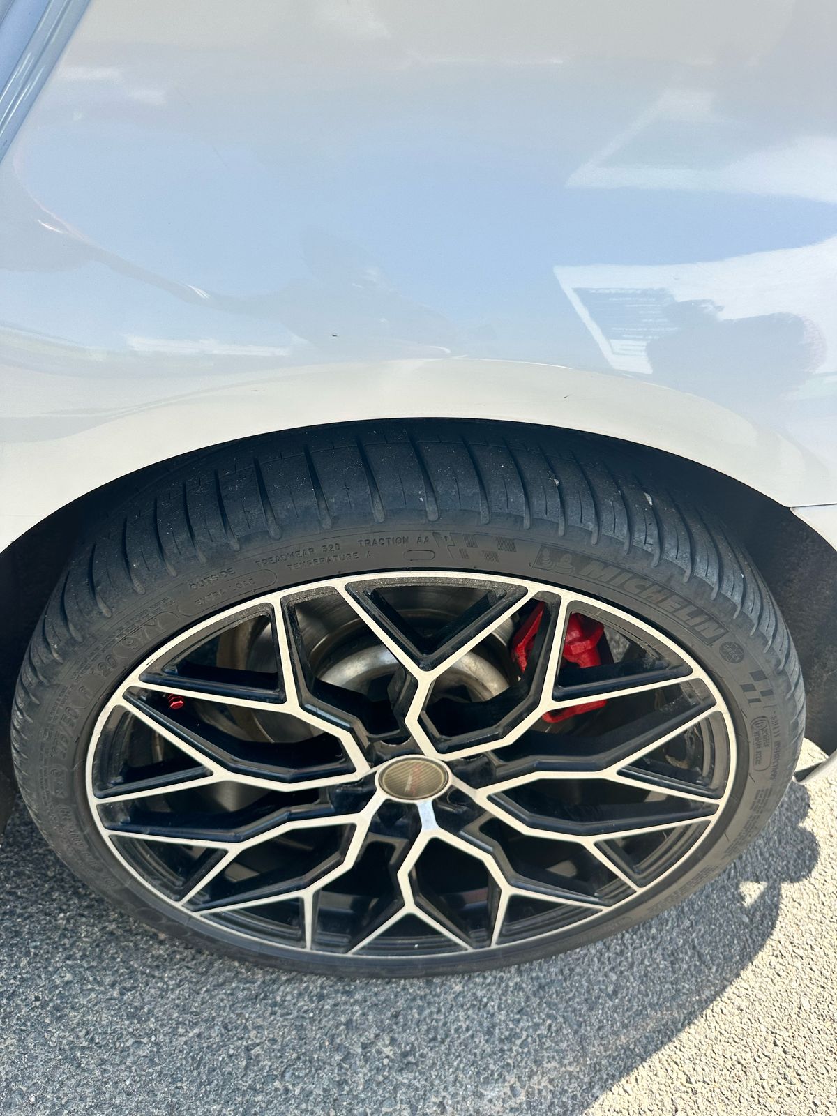 
								2011 BMW 523i M-Sport (F30) – Automatic | Sunroof | Petrol | full									