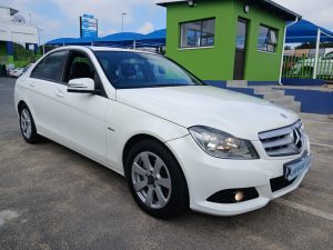 2012 Mercedes Benz C180 l Auto
