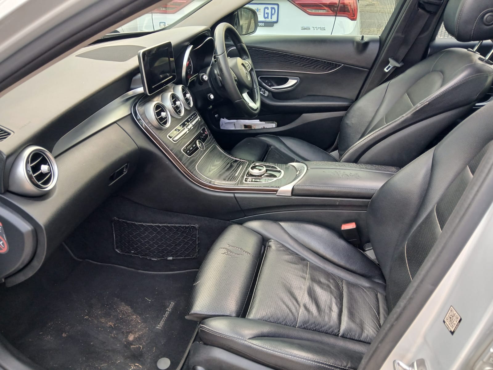 
								2017 Mercedes-Benz AMG – Automatic | Petrol full									