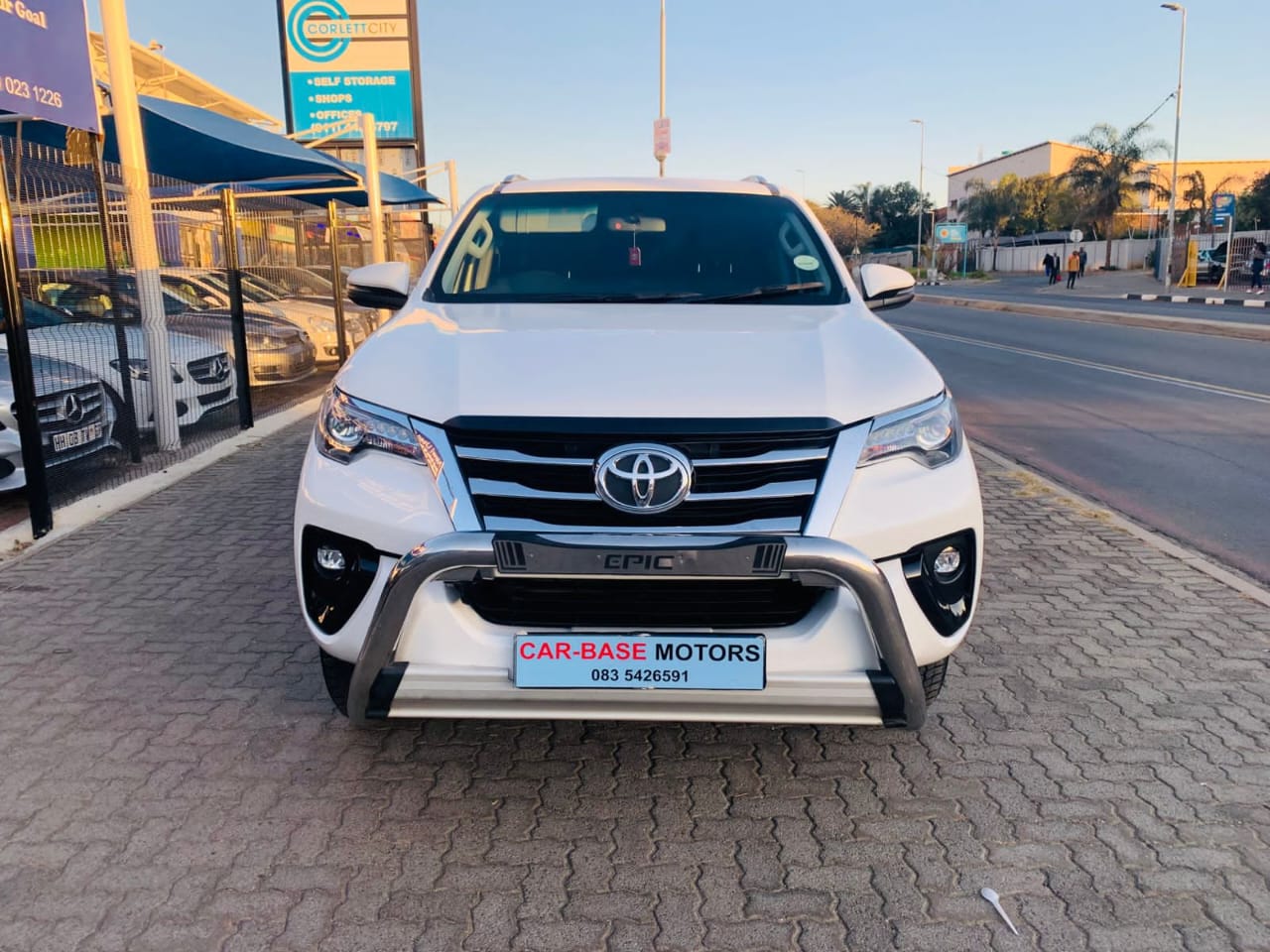 
								2020 Toyota Fortuner 2.8 GD-6 Epic 4×2 Auto full									