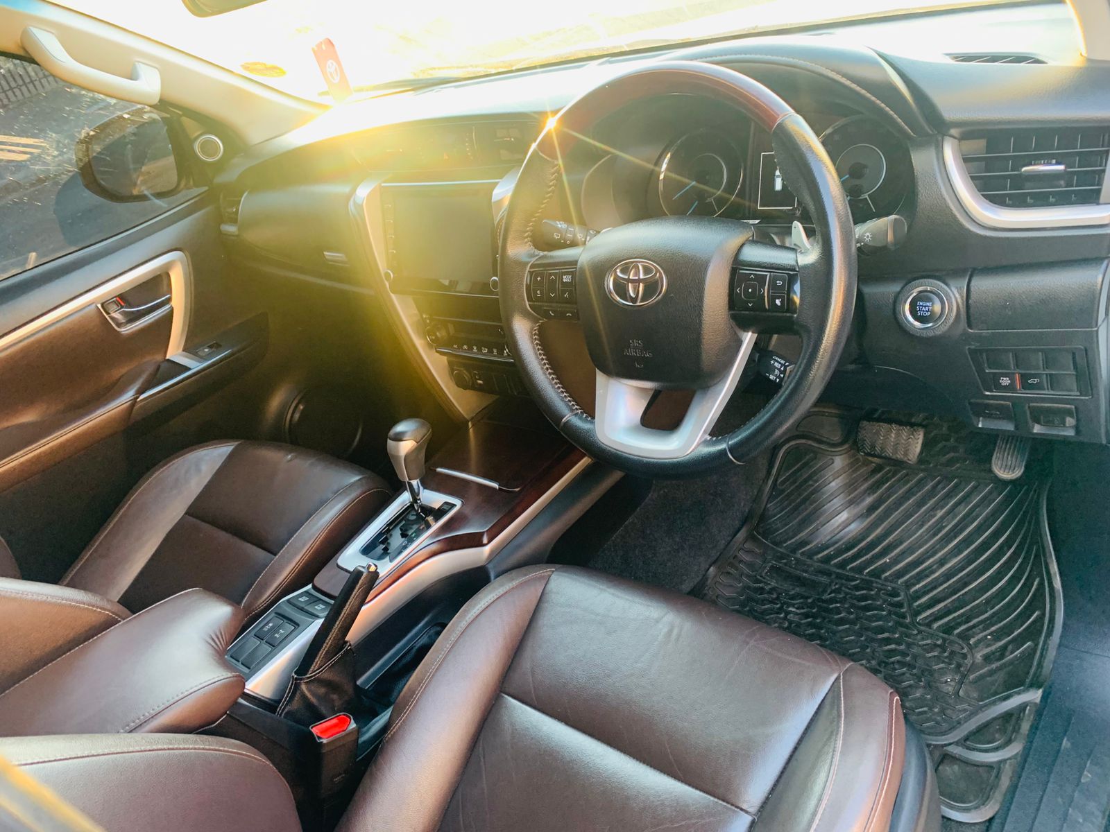 
								2020 Toyota Fortuner 2.8 GD-6 Epic 4×2 Auto full									