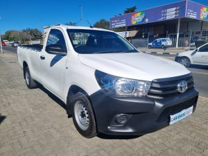2019 TOYOTA HILUX 2.4 GD LOW BASE SINGLE CAB 4X2 MANUAL