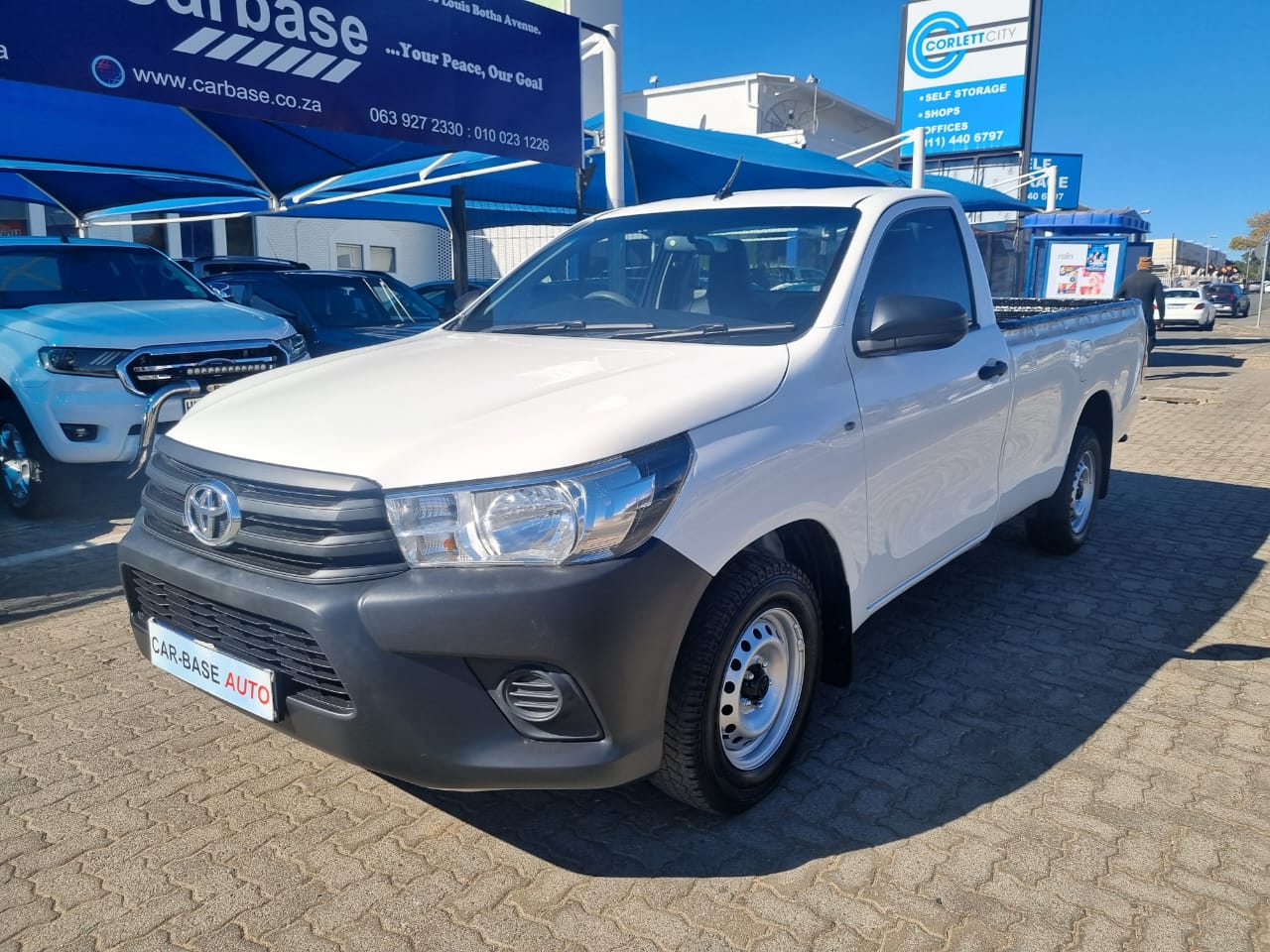 
								2019 TOYOTA HILUX 2.4 GD LOW BASE SINGLE CAB 4X2 MANUAL full									
