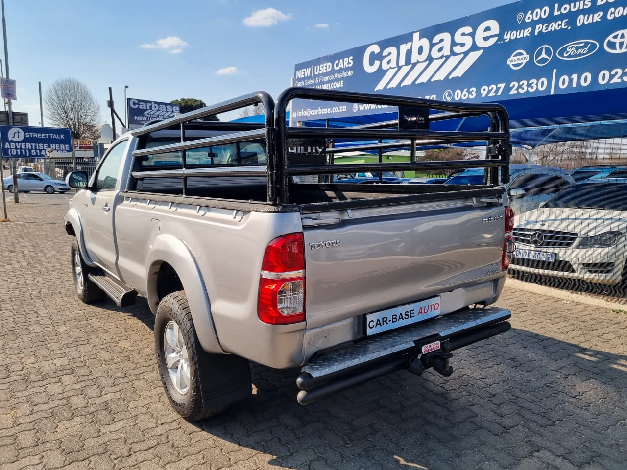 
								2012 Toyota Hilux 3.0 D-4D 4×4 Single Cab – Manual | full									