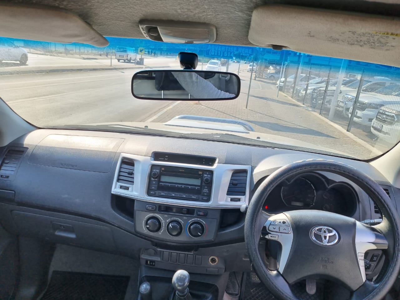 
								2012 Toyota Hilux 3.0 D-4D 4×4 Single Cab – Manual | full									