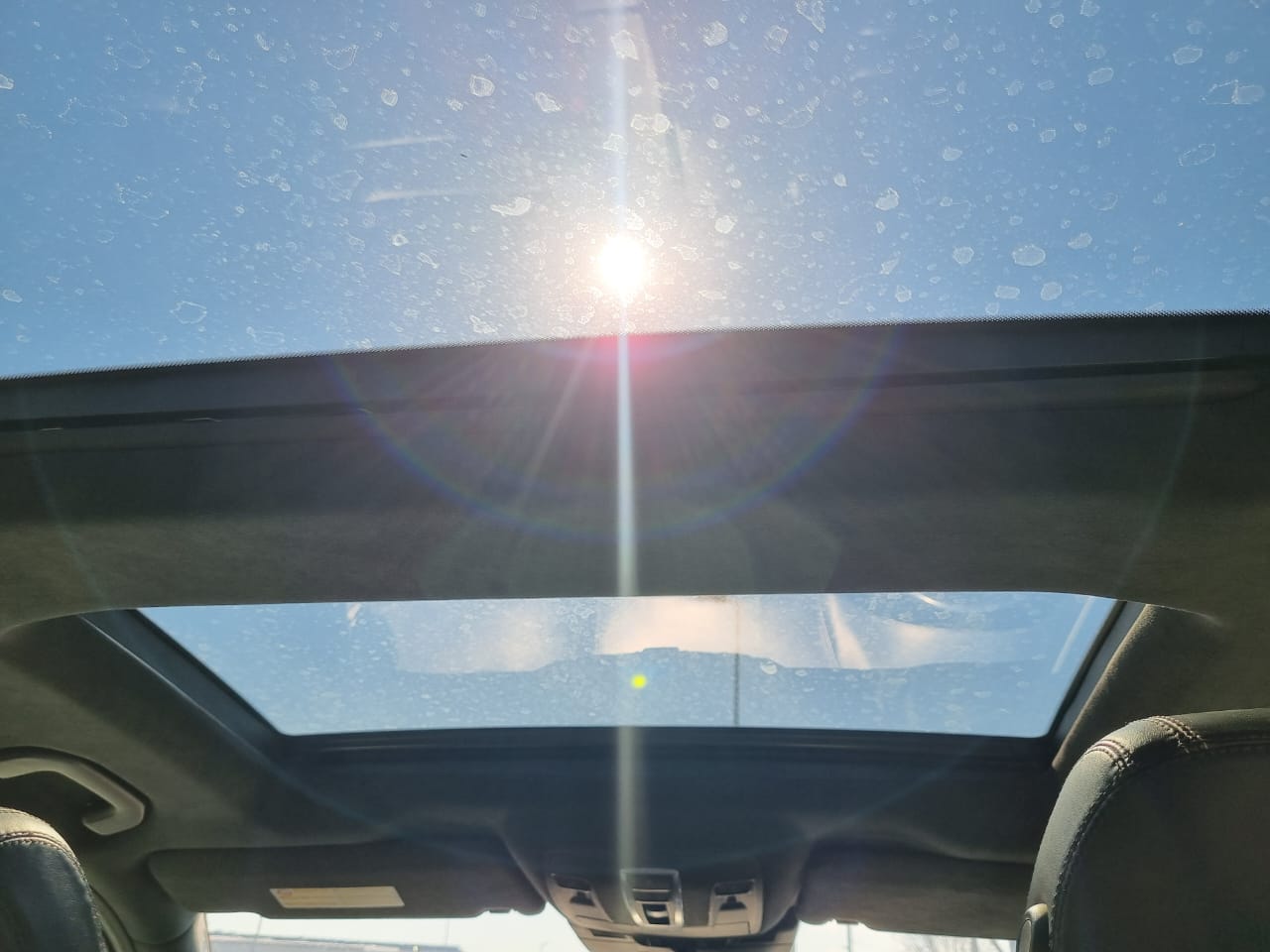 
								2013 Mercedes-Benz ML63 AMG V8 – High-Performance Luxury SUV full									