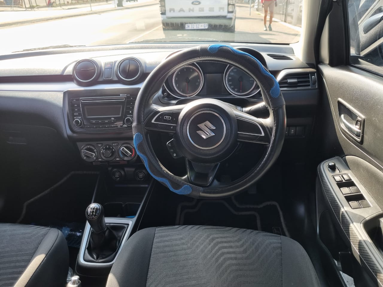 
								2022 Suzuki Swift 1.2 Manual full									