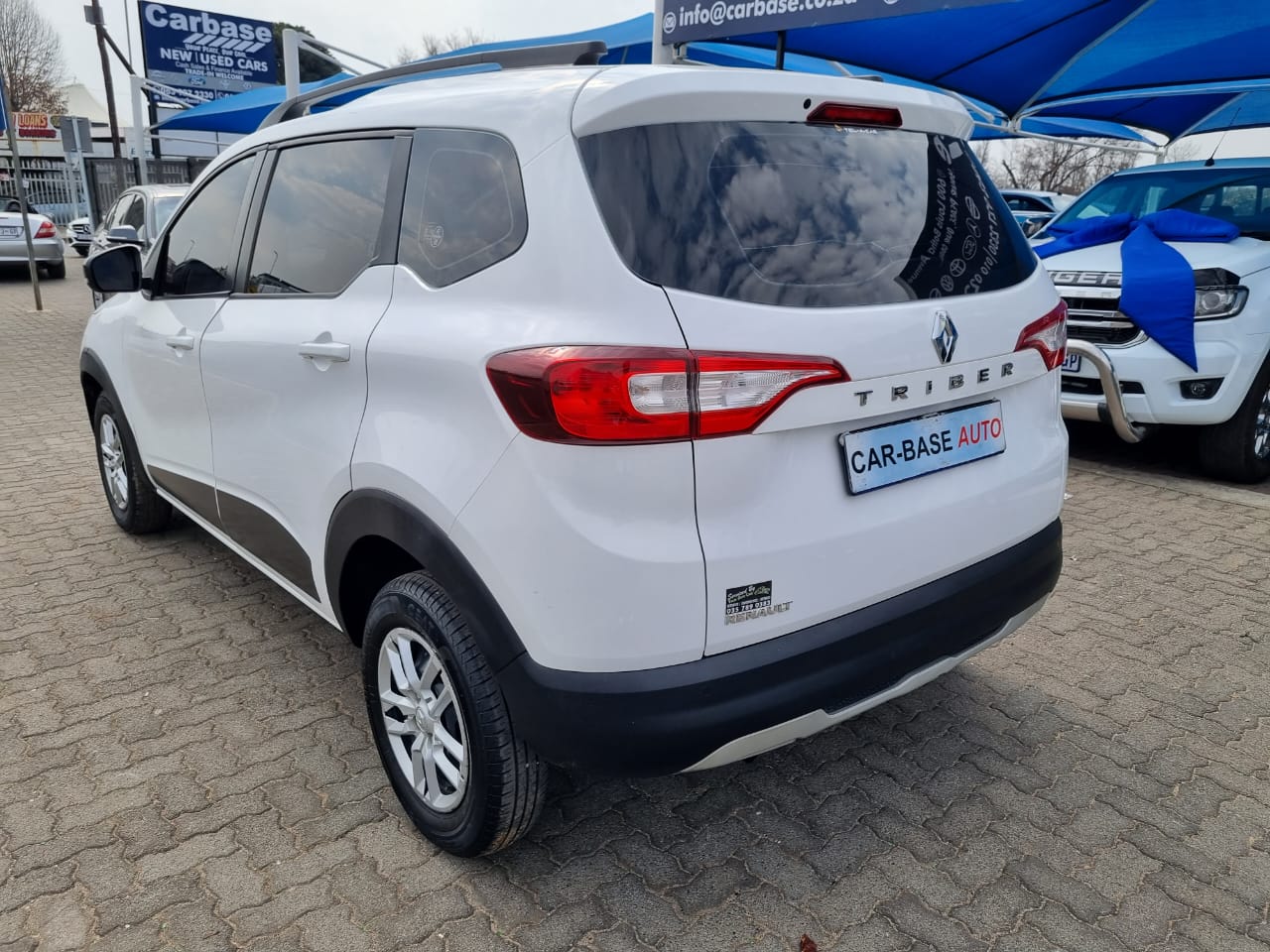 
								2022 Renault Triber 1.0 Manual – Leather Interior | full									