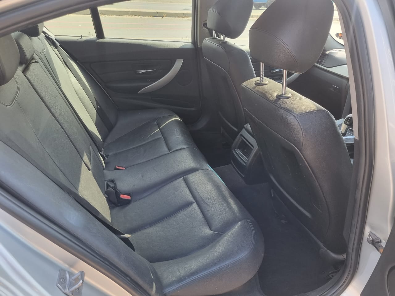 
								2017 BMW 318i Auto | 118,000km | Petrol | full									