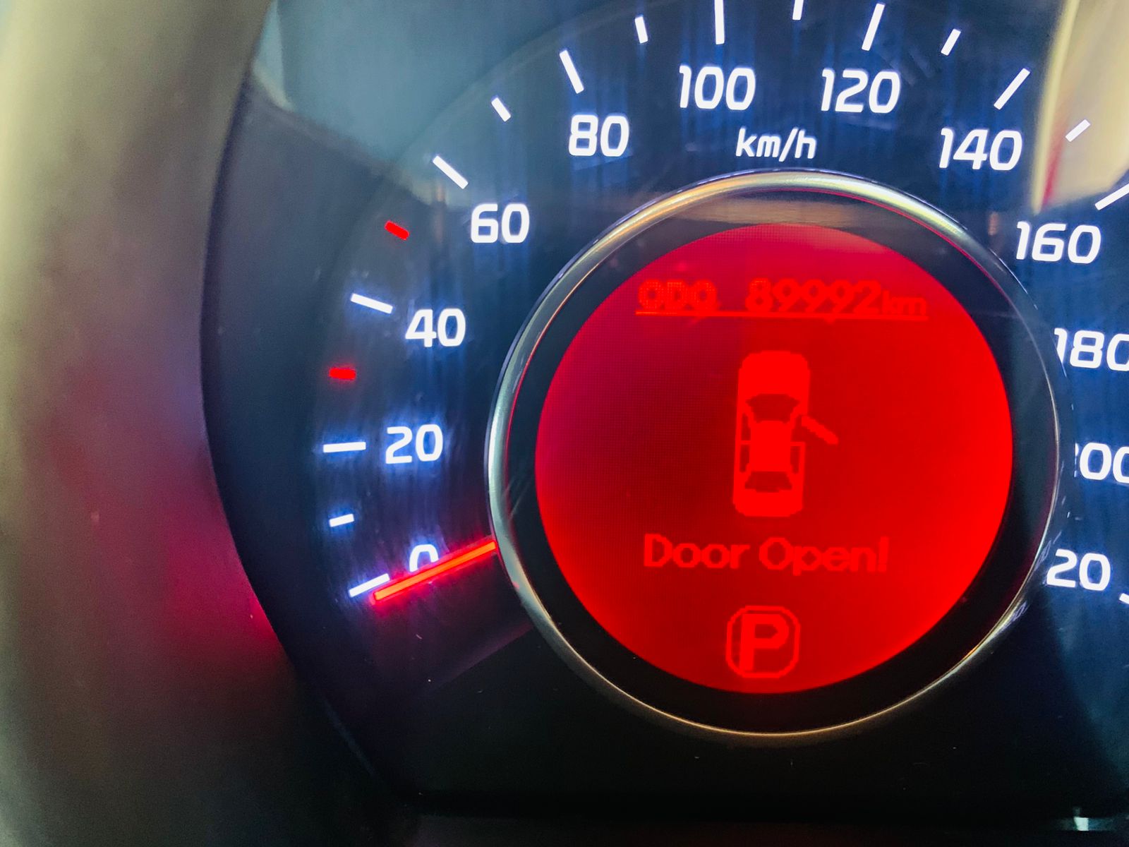 
								2013 Kia Rio 1.4 Auto – 89,000km | Red | full									