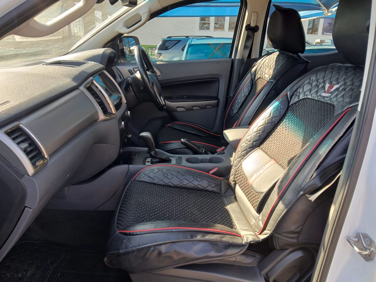 
								2017 Ford Ranger 3.2 XLT 4×4 Double Cab Auto | 103,000km | Diesel | full									