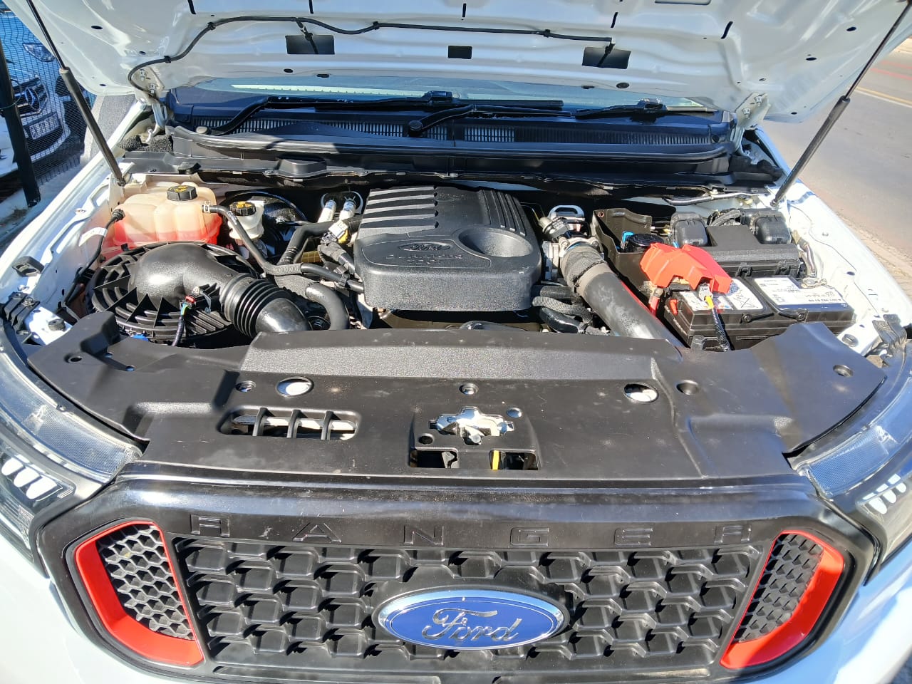 
								2017 Ford Ranger 3.2 XLT 4×4 Double Cab Auto | 103,000km | Diesel | full									