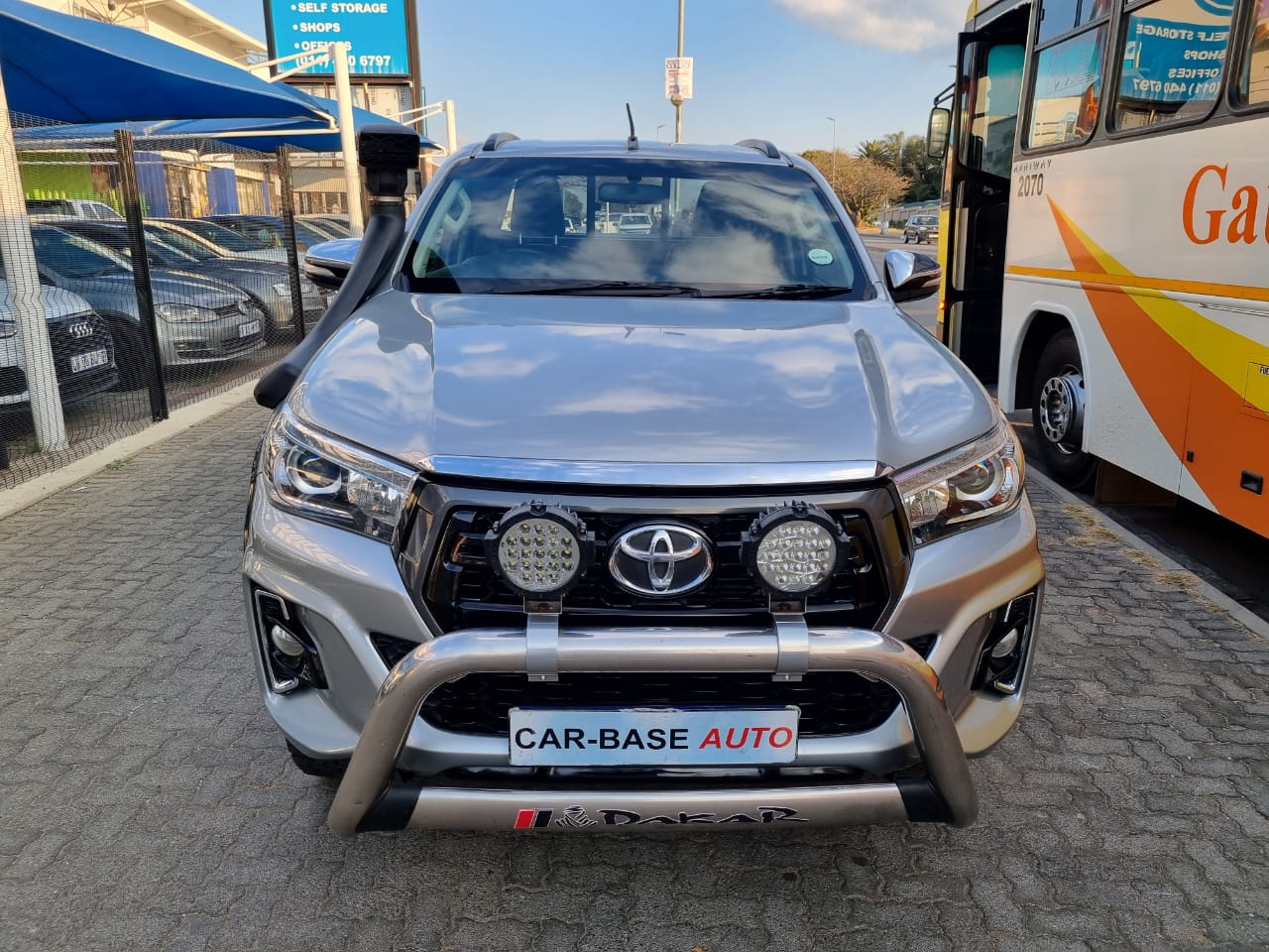 
								2016 Toyota Hilux 2.8 GD-6 4×2 Manual – Diesel | full									