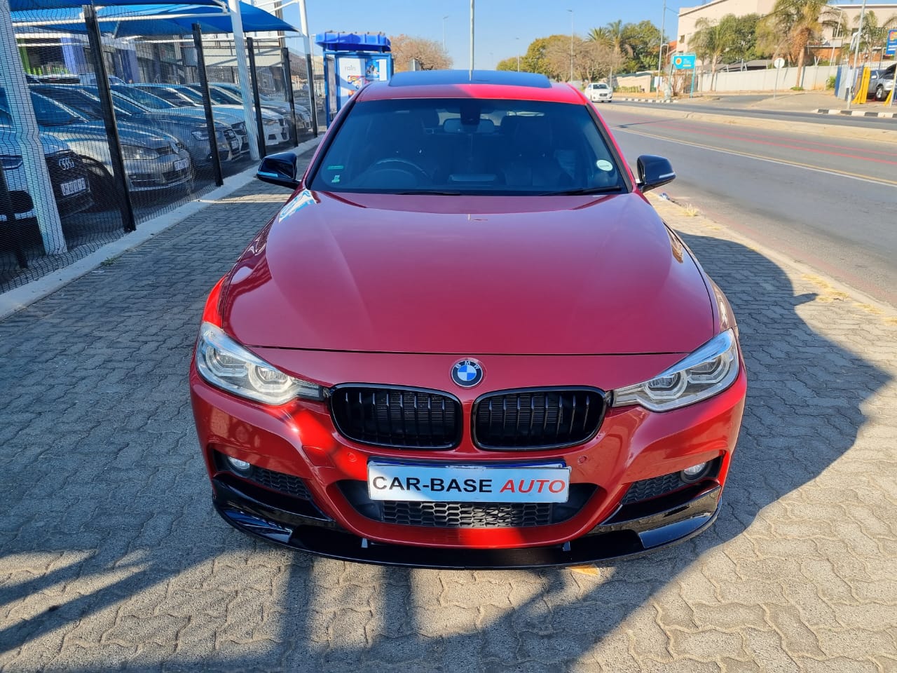 
								2017 BMW 330i M Sport Auto – 107,000km | Petrol | full									