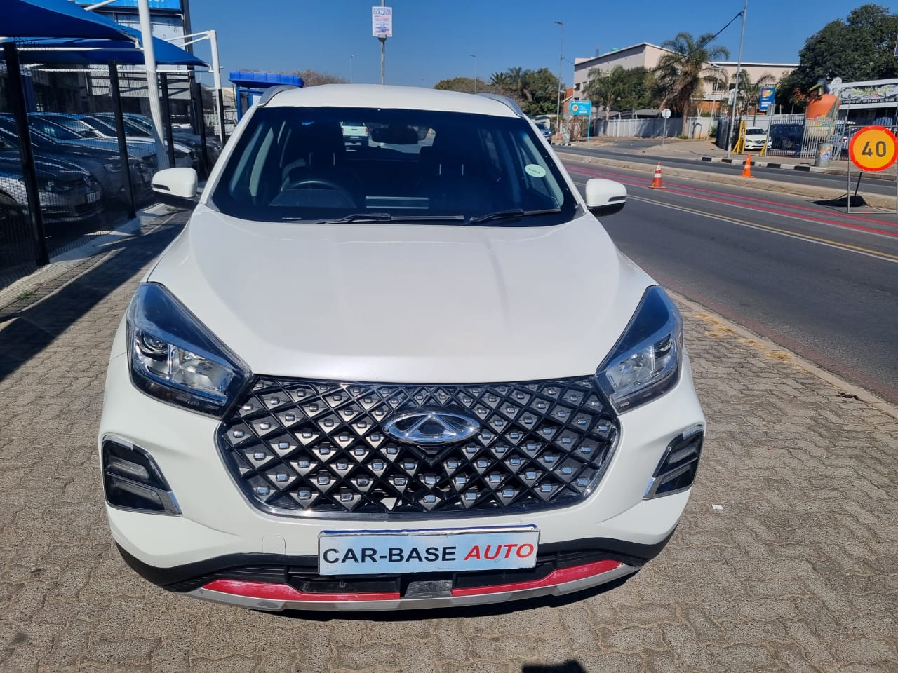 
								2011 Kia Sorento 2.2 CRDi Auto – Diesel | 117,000km | full									