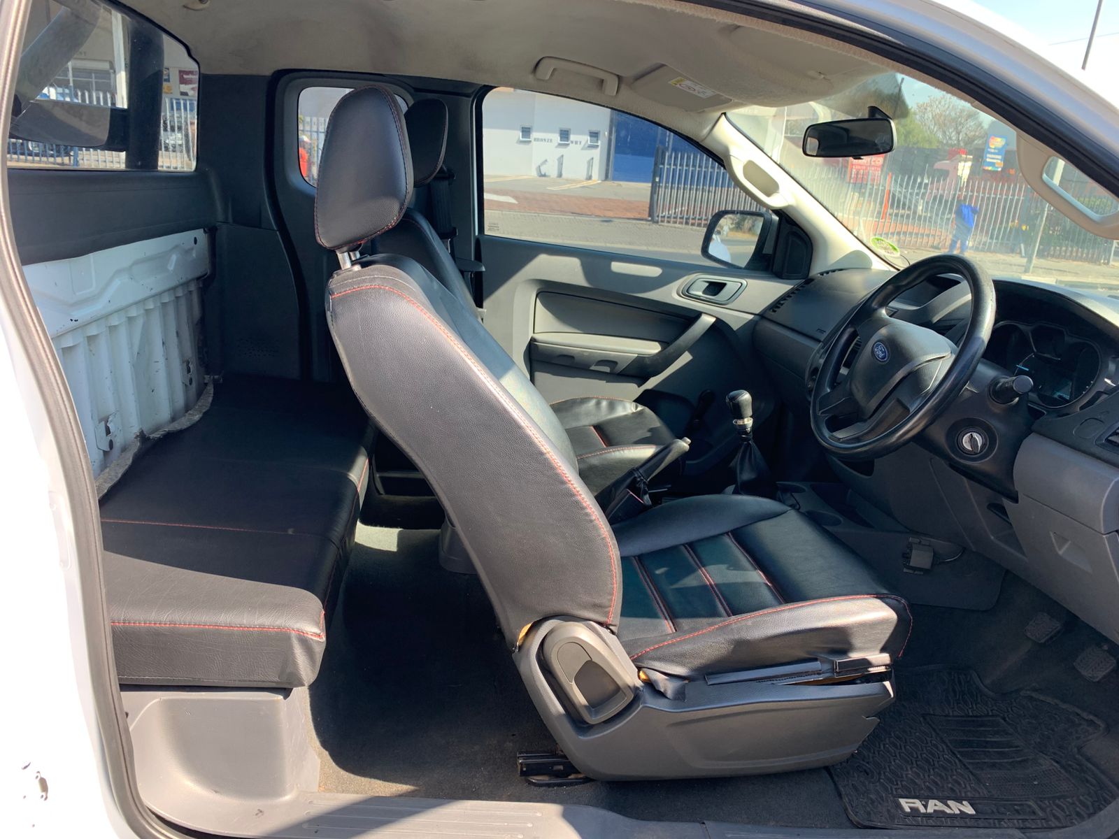 
								2018 Ford Ranger 2.2 XL 4×2 Extra Cab – Manual | full									