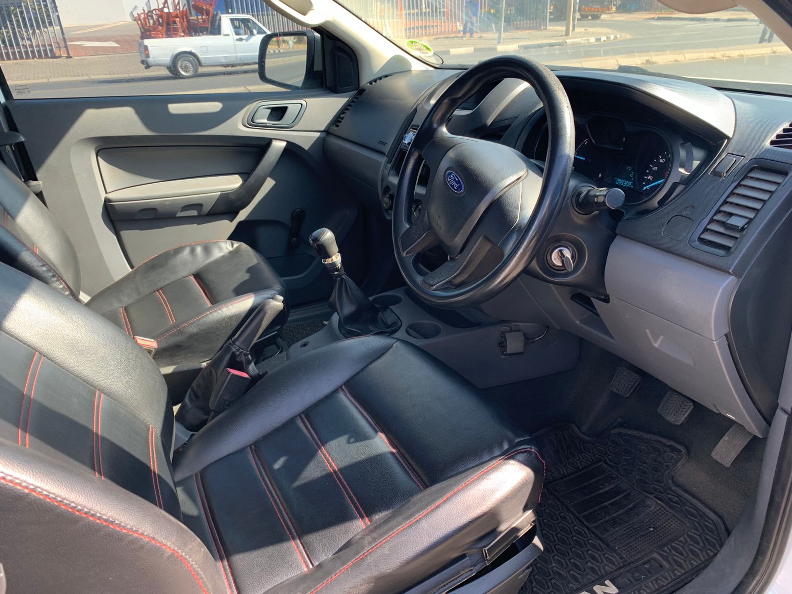
								2018 Ford Ranger 2.2 XL 4×2 Extra Cab – Manual | full									