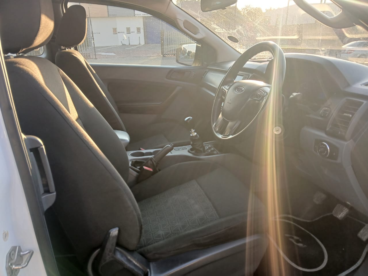 
								2018 Ford Ranger 2.2 XLS 4×2 Manual – Diesel | 110,000km | full									