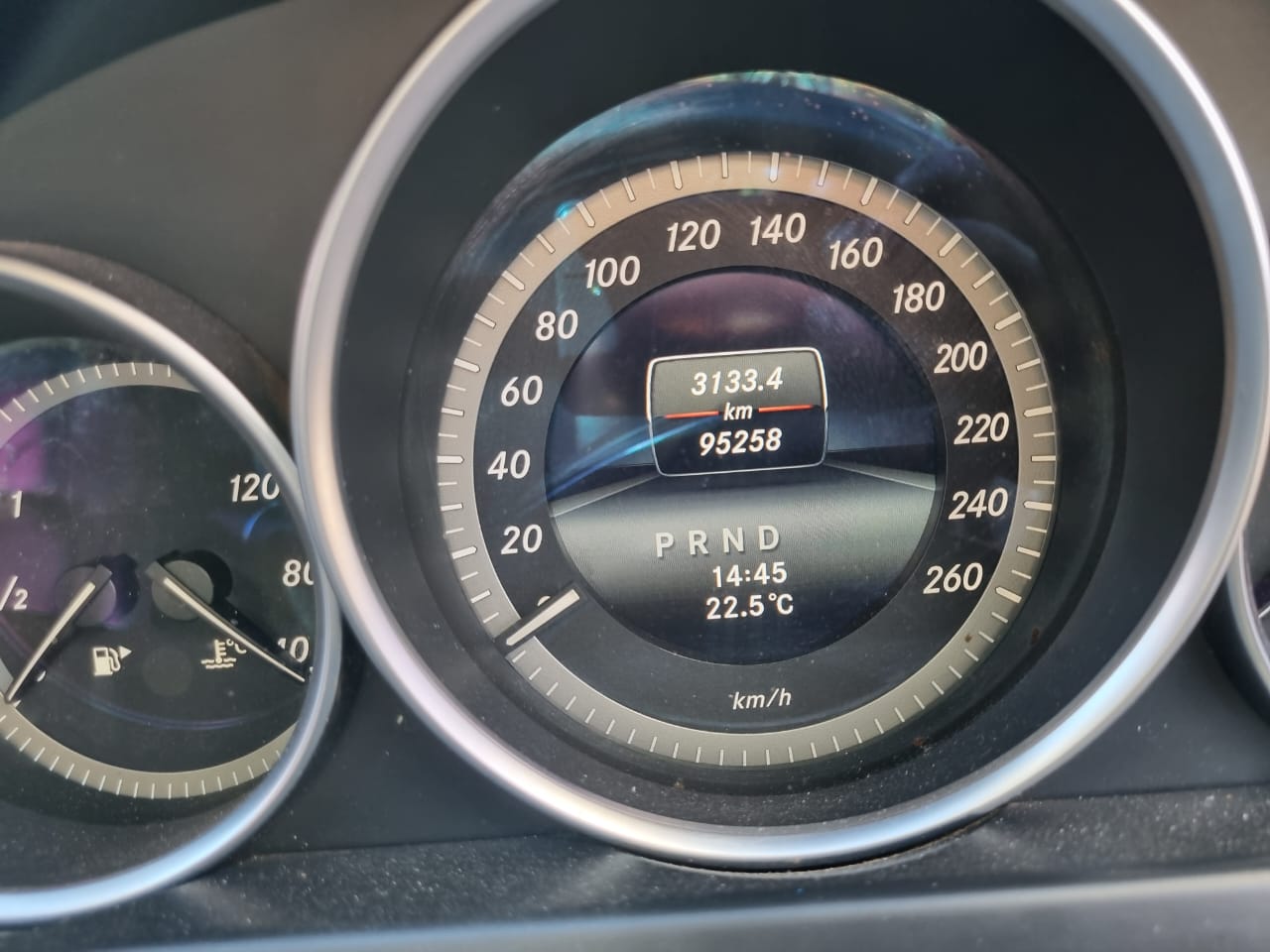 
								2013 Mercedes-Benz C200 – Leather | 95,000km | full									