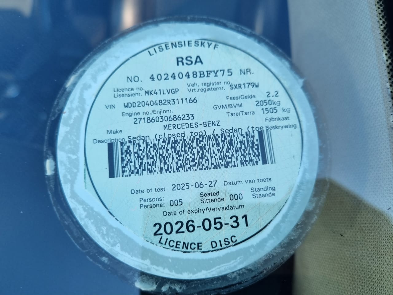 
								2013 Mercedes-Benz C200 – Leather | 95,000km | full									