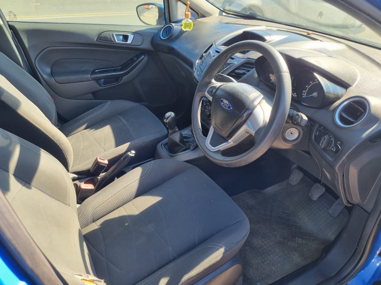 
								2014 Ford Fiesta 1.4 Trendline – Manual | 94,000km | full									