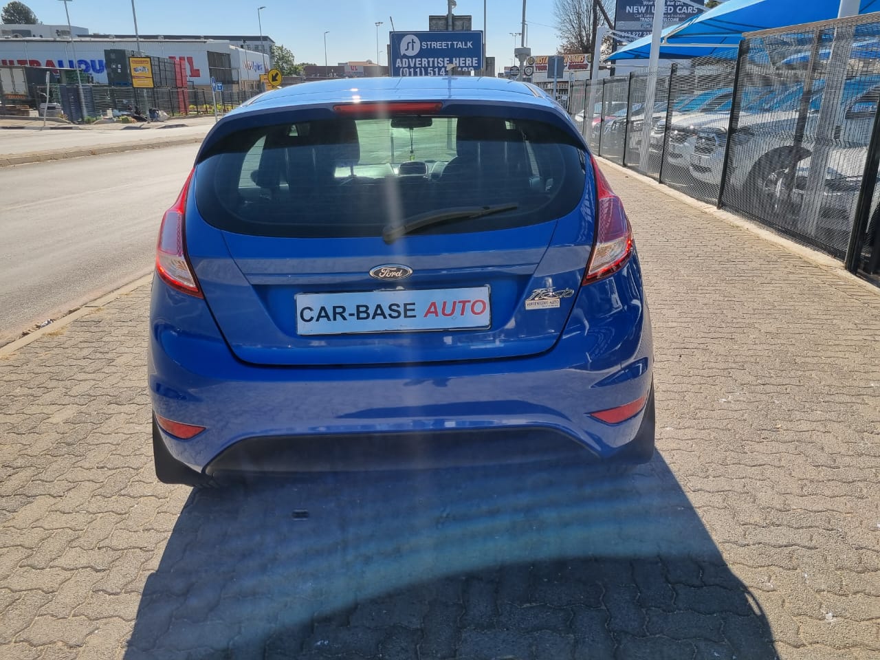 
								2014 Ford Fiesta 1.4 Trendline – Manual | 94,000km | full									