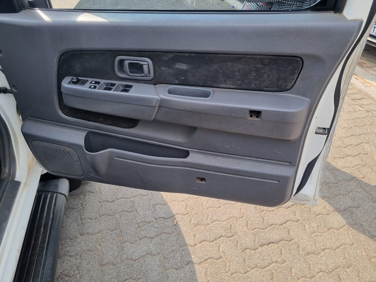 
								2018 Nissan NP300 2.4 Hardbody 4×4 – Petrol | Manual | full									
