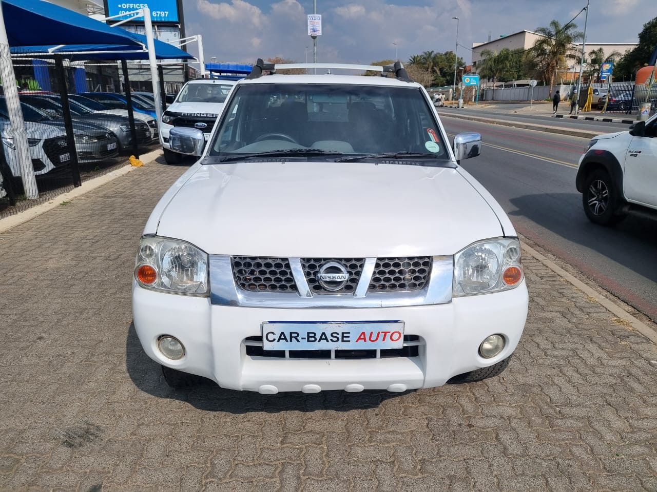 
								2018 Nissan NP300 2.4 Hardbody 4×4 – Petrol | Manual | full									