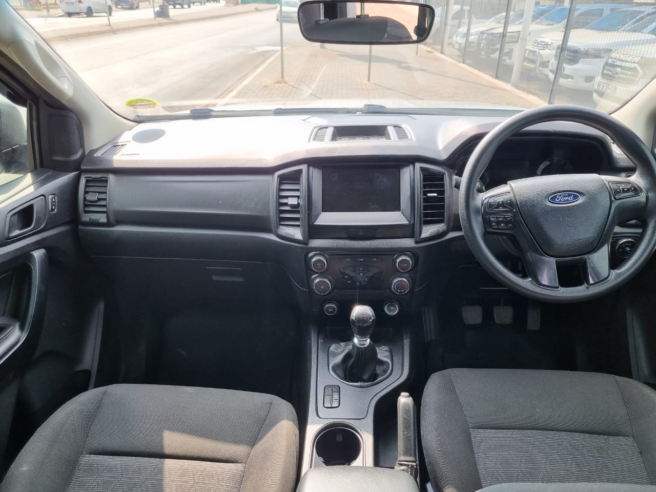 
								2022 Ford Ranger 2.2 Double Cab 4×2 – Manual | full									