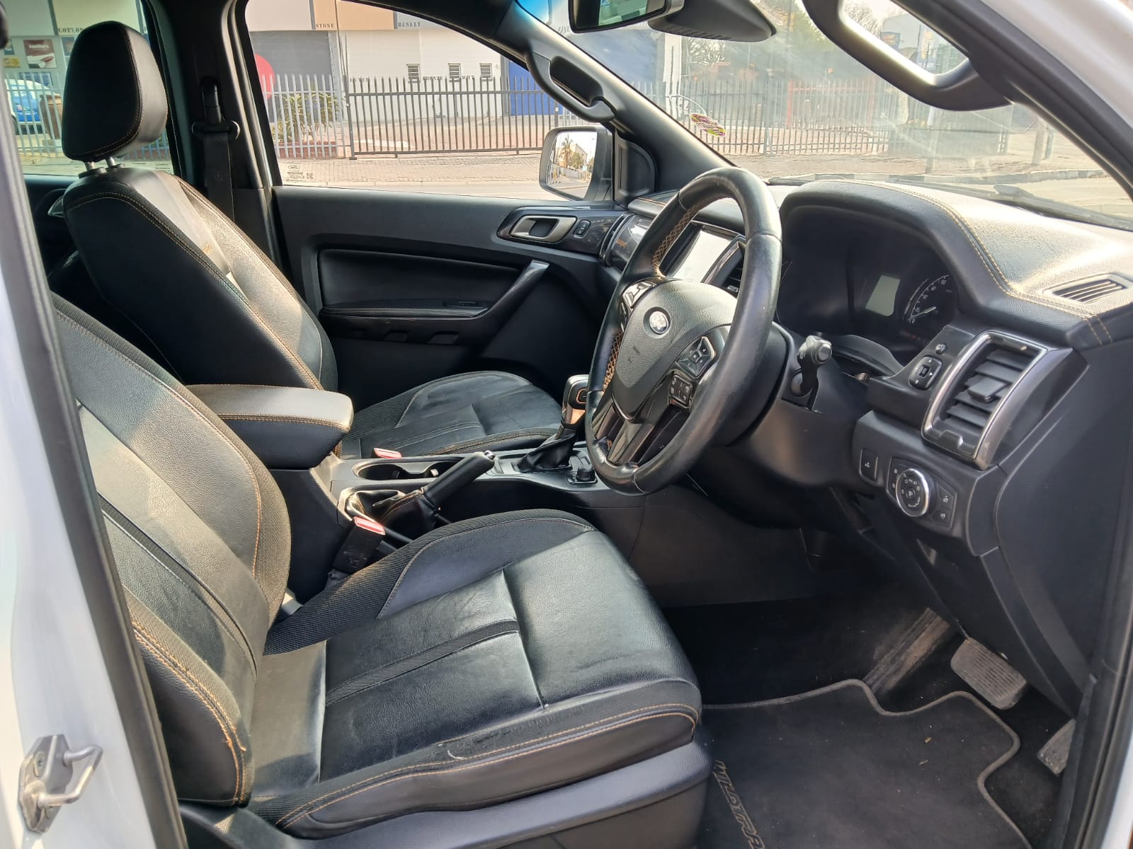 
								2020 Ford Ranger 2.0 Bi-Turbo Wildtrak 4×4 Auto – Diesel | full									