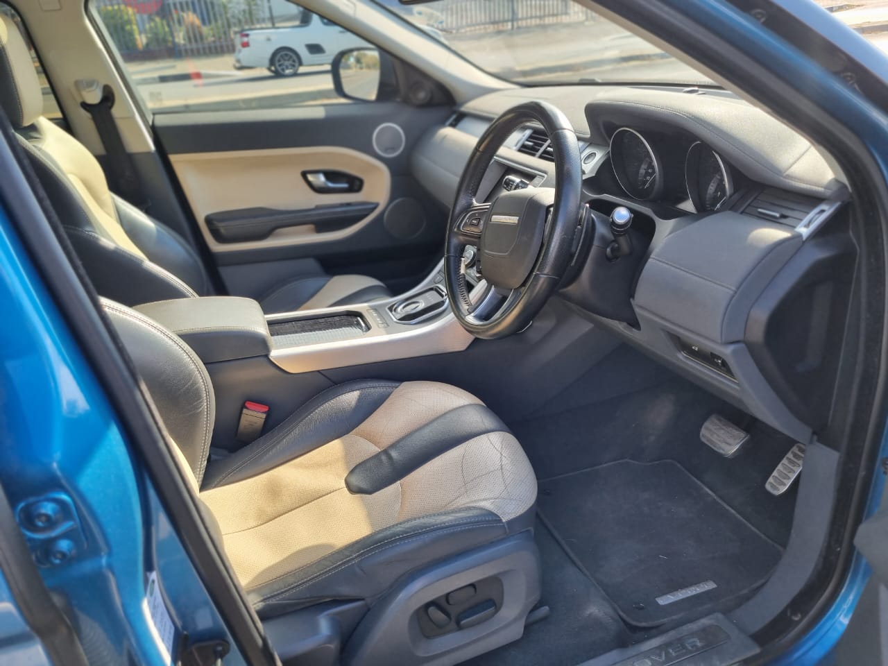 
								2014 Range Rover Evoque Si4 Autobiography | Auto | Petrol | full									