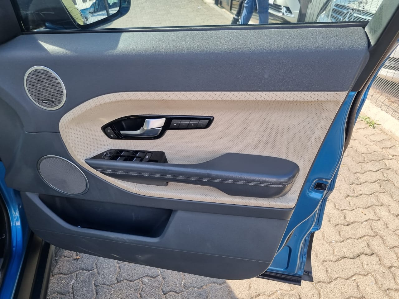 
								2014 Range Rover Evoque Si4 Autobiography | Auto | Petrol | full									