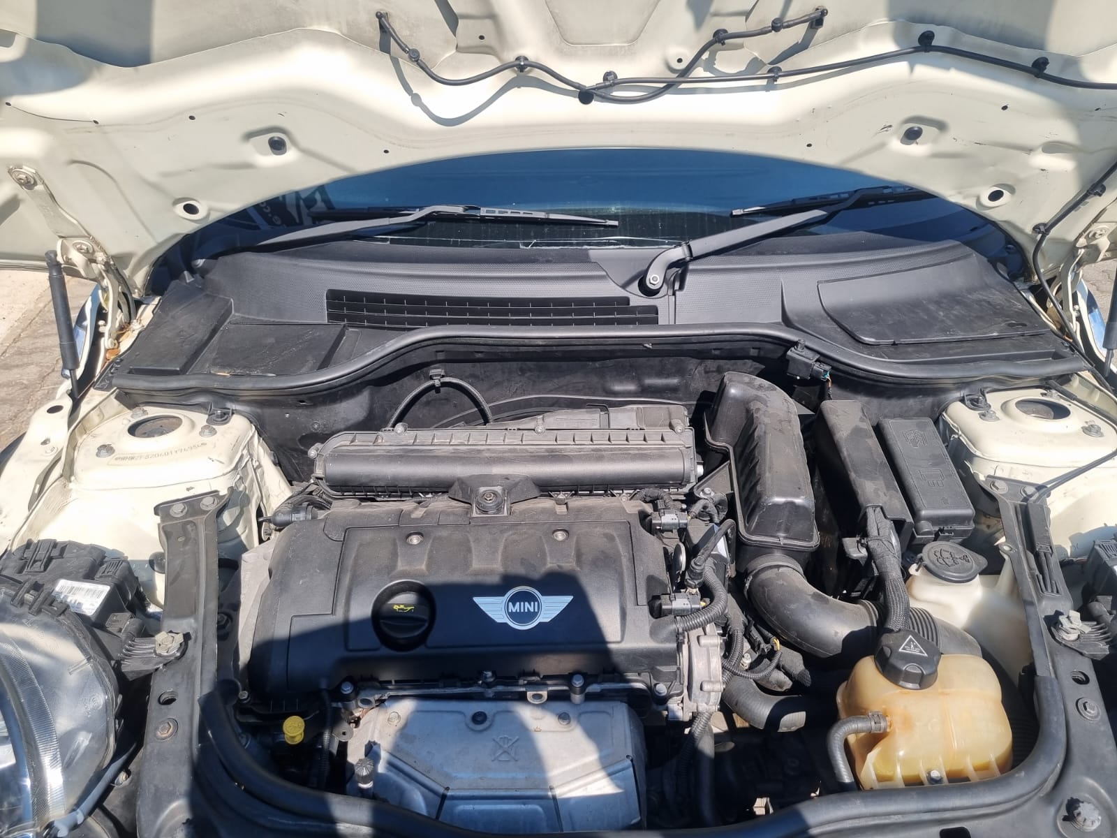 
								2012 Mini Cooper Hampton 50 1.6 | Manual | Petrol | full									