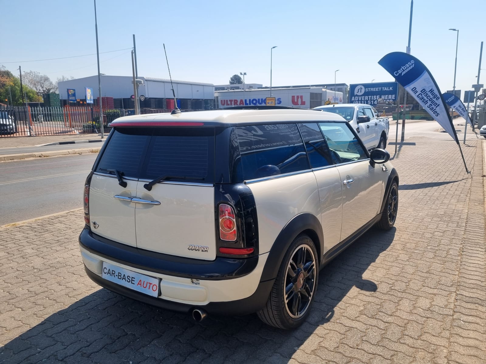 
								2012 Mini Cooper Hampton 50 1.6 | Manual | Petrol | full									