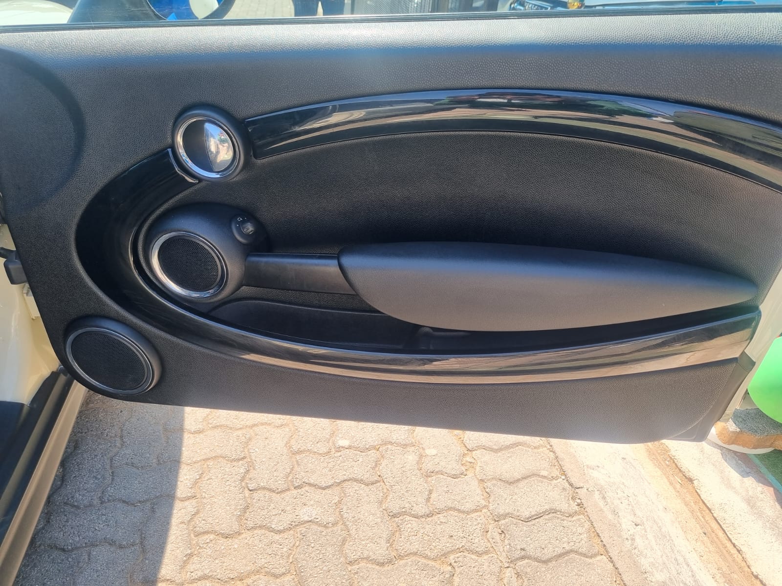 
								2012 Mini Cooper Hampton 50 1.6 | Manual | Petrol | full									