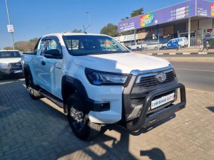 2020 Toyota Hilux 2.4 GD-6 Extra Cab | Manual | Diesel |