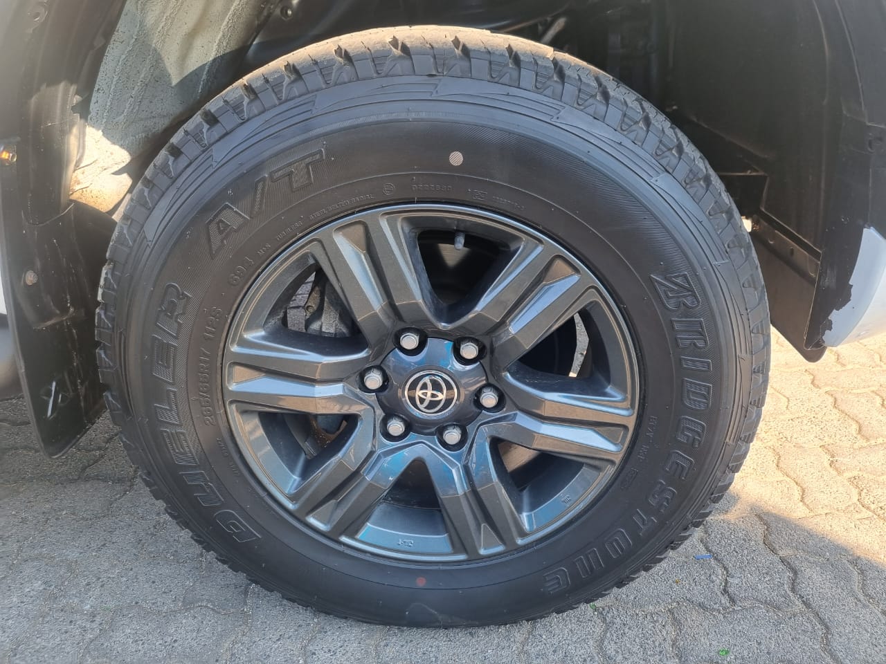 
								2020 Toyota Hilux 2.4 GD-6 Extra Cab | Manual | Diesel | full									